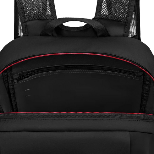 Victorinox 653386 Nahrbtnik Travel Essentials, Črna